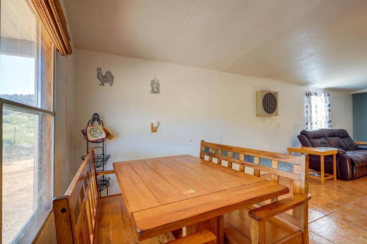 Charming Santa Rosa Home With Mountain Views And Porch Eksteriør billede